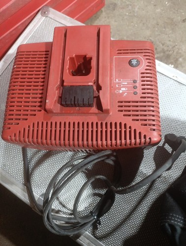 Hilti ladegerät tcu 36v - 7/36,